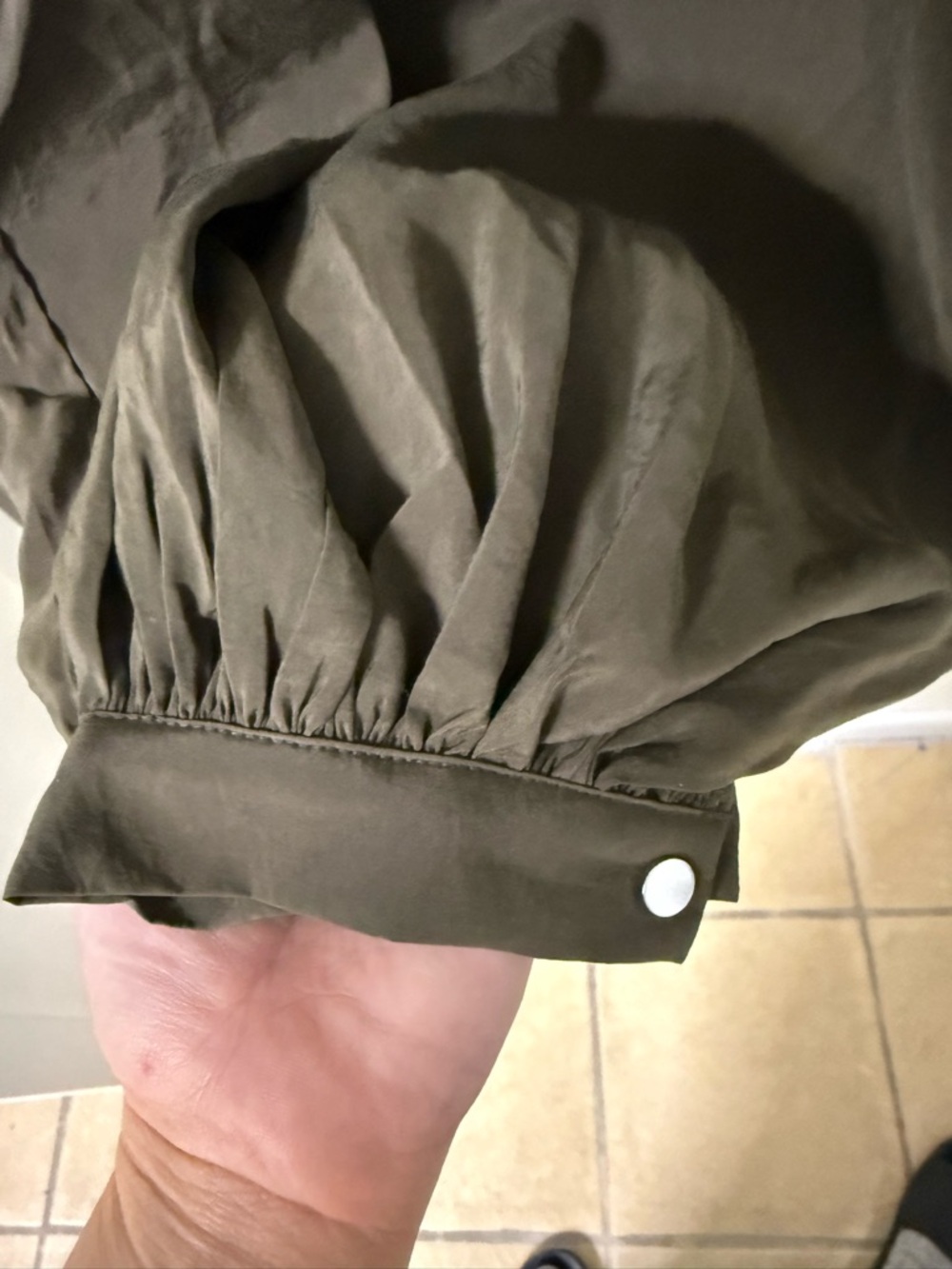 H&M Olive Green Balloon-Leg Modal Pants - Picture 8 of 9